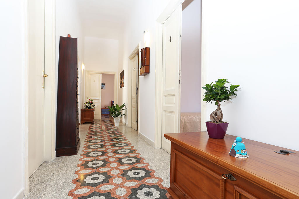 Bells Of Rome Hotel ภายนอก รูปภาพ